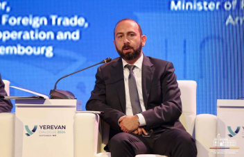 Սկսել ենք Թուրքիայի հետ երկխոսություն, պայմանավորվել ենք դիվանագիտական հարաբերություններ հաստատել․ Արարատ Միրզոյան