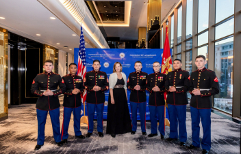 Դեսպան Քվինն ու աշխատակիցները հայ ընկերների հետ նշել են ԱՄՆ ծովահետևակային կորպուսի 249-րդ տարեդարձը