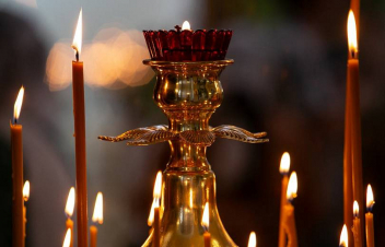 Հայ առաքելական եկեղեցին հունվարի 6-ին նշում է Հիսուս Քրիստոսի Սուրբ ծննդյան տոնը