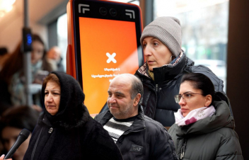 Արջը հեծանիվ քշել է սովորում, մարդիկ QR կոդից օգտվել՝ չէ. քաղաքացիները՝ տրանսպորտի մասին․ հարցում. տեսանյութ