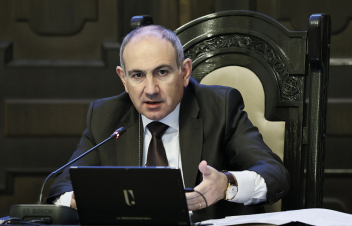 Փողոցում քայլելով գնում ես, մի հատ պատուհան է, նայում ես, ասում՝ կրիպտոարժույթ ունե՞ք․ վարչապետ