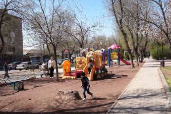 Շենգավիթ վարչական շրջանում մեկնարկել է բակերի բարեկարգումը