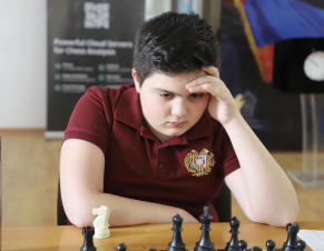 13-ամյա շախմատիստ Մանվել Առաքելյանին շնորհվել է ՖԻԴԵ-ի վարպետի կոչում