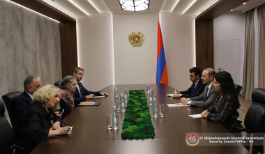 Արմեն Գրիգորյանն ու Մագդալենա Գրոնոն մտքեր են փոխանակել Հայաստանի և Ադրբեջանի հարաբերությունների կարգավորման գործընթացի շուրջ