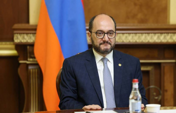 Առաջիկա օրերին սպասվում է ֆեյքերի տարափ. Արայիկ Հարությունյան