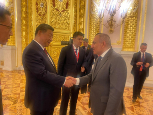 «Պատասխանատու» մամուլը երկինք-երկիր է թնդացնում, թե բա՝  տեսա՞ք, Չինաստանի նախագահը Նիկոլ Փաշինյանին չբարևեց