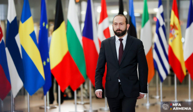 ԱԳ նախարարը վարչապետ Նիկոլ Փաշինյանի պատվիրակության կազմում մեկնել է Ալբանիա