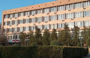 Շոկային է. Արարատի մարզպետի աշխատակազմը՝ Մխչյանի դպրոցում երեխաներին փոշիանման զանգված փոխանցելու վերաբերյալ