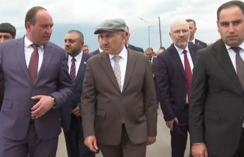 Նիկոլ Փաշինյանն այցելել է Ախուրյան, ծանոթացել սուբվենցիոն ծրագրով իրականացված աշխատանքներին