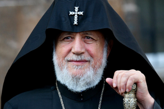 Հույս ունեմ, որ Գերագույն հոգևոր խորհուրդը և Բագրատ սրբազանի անմիջական ղեկավար Ն.Ս.Օ.Տ.Տ Գարեգին Բ–ն կպարզաբանեն այս հարցը ևս. Ռուբինյան