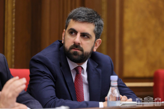 Ինչու՞ է Լևոն Տեր-Պետրոսյանին թվում, թե իր կարծիքը հետաքրքրիր է հանրությանը. Սարգիս Խանդանյան