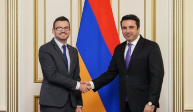 ՀՀ ԱԺ նախագահը և ՄԹ դեսպանը քննարկել են երկկողմ օրակարգին առնչվող հարցեր