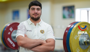 Ծանրորդ Գոռ Ղազարյանը պատանիների Եվրոպայի նոր ռեկորդ է սահմանել