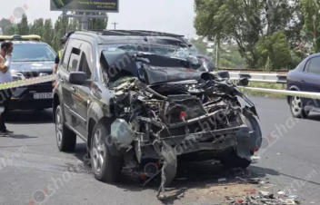 «Nissan X-Trail»-ը մխրճվել է երկաթե ամրաններ տեղափոխող «Կամազ»-ի մեջ. կա վիրավոր