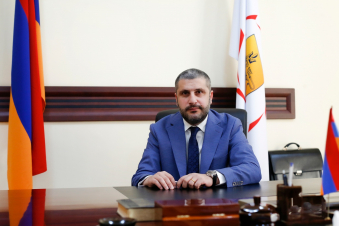 Հենց այս պահին տեղի է ունենում անկախ Հայսատանի ամենապատմական իրադարձությունը. Արմեն Փամբուխչյան