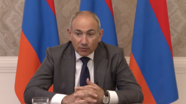 Վարչապետը պատասխանում է լրագրողների հարցերին