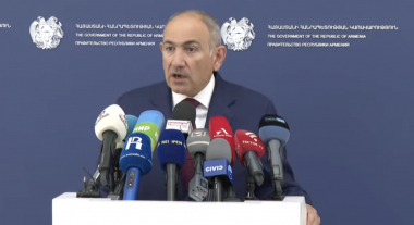 Վարչապետ Փաշինյանը պատասխանում է լրագրողների հարցերին