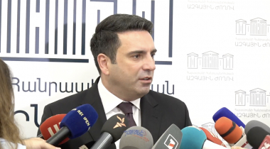 Ալեն Սիմոնյանի ճեպազրույցը․ ուղիղ