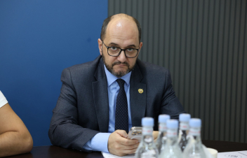 Ոչ ձեզ, ոչ ձեր քաղաքական և հոգևոր հայրերին մեր ժողովուրդն իշխանություն չի տալու. Հարությունյան