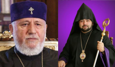 Ֆեյքերեցների գունդը Էջմիածնում, գումարտակը՝ Մուղնիում. Zarkerak