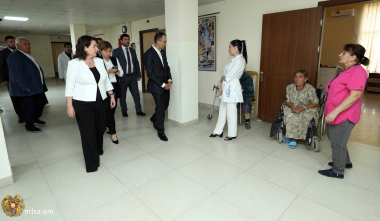 Արվում է հնարավորը, որ «Հաղթանակ» խնամքի կենտրոնում յուրաքանչյուրն զգա պետության հոգածությունը. Արսեն Թորոսյան