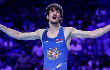 ԱԱ. ըմբշամարտիկ Սլավիկ Գալստյանը բրոնզե մեդալ է նվաճել