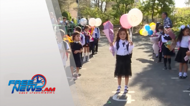 Հեռախոսները կարգելվեն Երևանի դպրոցներում