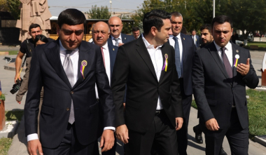 Ալեն Սիմոնյանը մասնակցել է Էջմիածնի տոնի միջոցառումներին