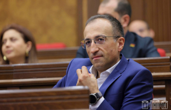 Ստերի թագուհին «վառված» է, քանի որ դատի եմ տվել նրանց հերթական սուտ հոդվածի համար. Թորոսյան