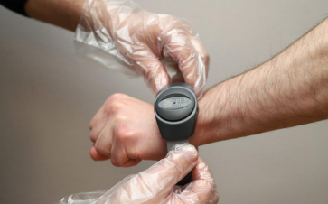 Բռնություն գործադրած անձը կպարտավորվի կրել էլեկտրոնային հսկողության միջոց․ օրենքն ուժի մեջ կմտնի մարտի 1-ից