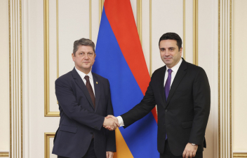 Ալեն Սիմոնյանը և ռումինացի պաշտոնյան քննարկել են ՀՀ-ԵՄ հարաբերություններին վերաբերող հարցեր
