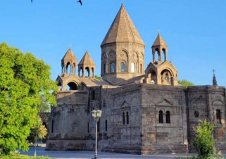 Վարչապետի կոչին միացած եպիսկոպոսները զղջման հայտարարությամբ են հանդես եկել