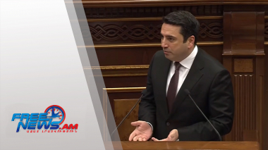 Մարդկանց ի՞նչ եք ասելու, ասելու եք՝ ընտրեք մեզ, որ մենք էլի նիստերին չմասնակցե՞նք. Սիմոնյան