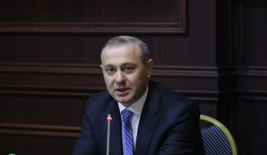 Արմեն Գրիգորյանը հանդիպել է Հայաստանի և Ադրբեջանի քաղաքացիական հասարակության ներկայացուցիչների հետ