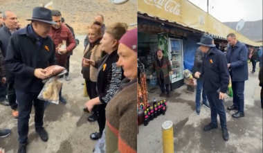 Նիկոլ Փաշինյանը գնումներ է կատարել Աղավնաձորի շուկայից