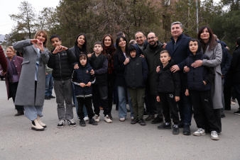 Հրաշալի ռազմավարություն է. ուշադիր հետևել մեր գործունեությանը և պատճենել այն՝ դրանով իսկ հաստատելով, որ ճիշտ քայլեր ենք անում