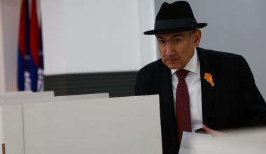 Շնորհակալություն բոլոր կուսակցական ընկերներիս՝ ինձ կրկին վստահության քվե տալու և ՀՀ վարչապետի թեկնածու լինելու պատվին արժանացնելու համար․ Փաշինյան