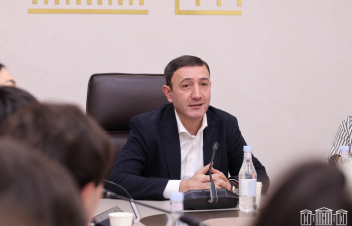 Որոշ շրջանակներ կաշվից դուրս են գալիս՝ Օվերչուկի միտքը զարգացնելով. լավ գիտենք՝ ով ինչ «փորացավ» ունի. Թունյան