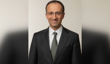 Վերջին տարիներին հարյուր հազարավոր նոր աշխատատեղերի ստեղծման կայուն միտումը էականորեն նպաստում է մեր երկրի տնտեսական ակտիվության աճին. Արսեն Թորոսյան