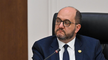 «Կալուգացի օլիգարխի մոտ լրիվ խուճապ է՝ клиент уезжает, гипс снимают վիճակ»․ Արայիկ Հարությունյան