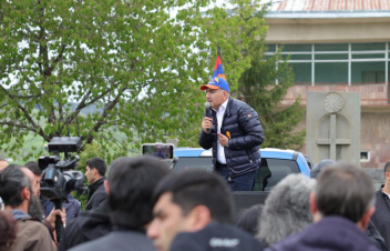 «Արարատցեմենտ» գործարանը լինելու է պետական. աշխատողները Ծառուկյանի և Գուլոյանի հրահանգը կատարելու կարիք չունեն