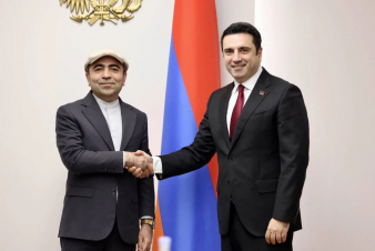 Ալեն Սիմոնյանն ու Իրանի դեսպանը քննարկել են համագործակցությանն առնչվող հարցեր
