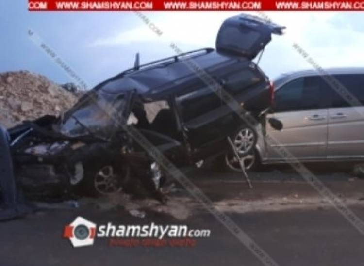 Խոշոր ավտովթար Երևանում. բախվել են Mercedes-ը, Toyota-ն ու Opel-ը. կա 6 վիրավոր