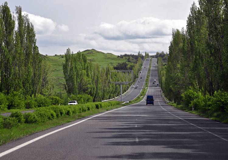 Արտակարգ դրությամբ պայմանավորված, Ստեփանծմինդա-Լարս ավտոճանապարհը բաց է միայն բեռնատարների համար