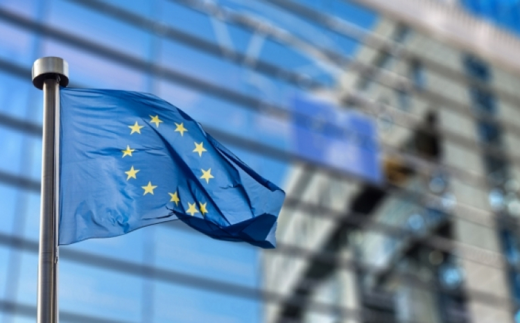 ԵՄ առաջնորդները պայմանավորվել են երկրների տնտեսությունների վերականգնման օգնության փաթեթի չափի շուրջ