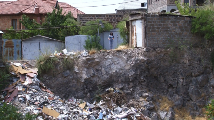 Աղբանոց՝ Երևանի կենտրոնում. տեսանյութ