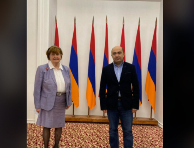 Քերոլայն Քոքսը կարևոր առաքելությամբ Հայաստանում է․ Էդմոն Մարուքյան