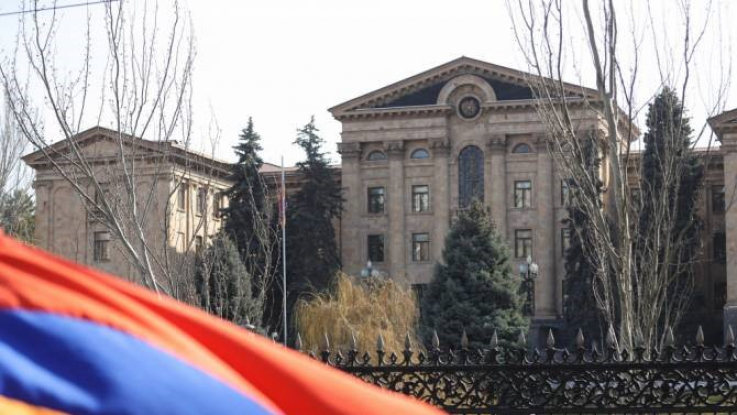 Պետական ծառայության պաշտոնի անձնագրում կմտցվեն առավել մեղմ սահմանափակումներ