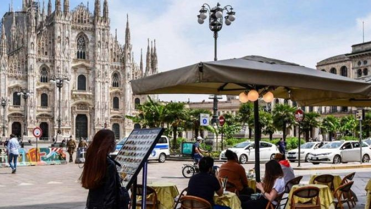 Իտալիայում սկսել են մասնակիորեն բացել բարերը, ռեստորաններն ու կինոթատրոնները