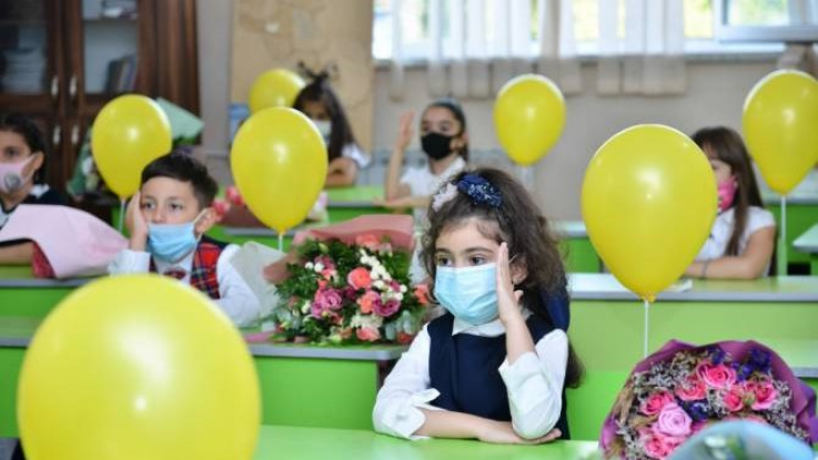 Առաջին դասարանցիների ընդունելության նոր կարգի նախնական արդյունքները. դպրոցները բեռնաթափվում են